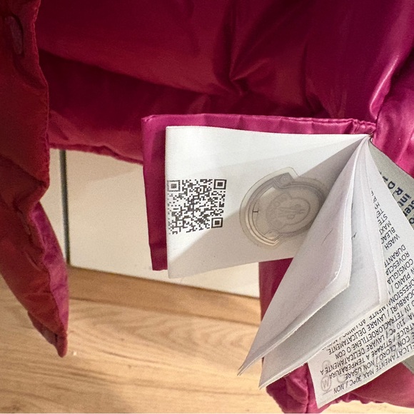 Moncler Red Puffer Jacket - Picture 3 of 5